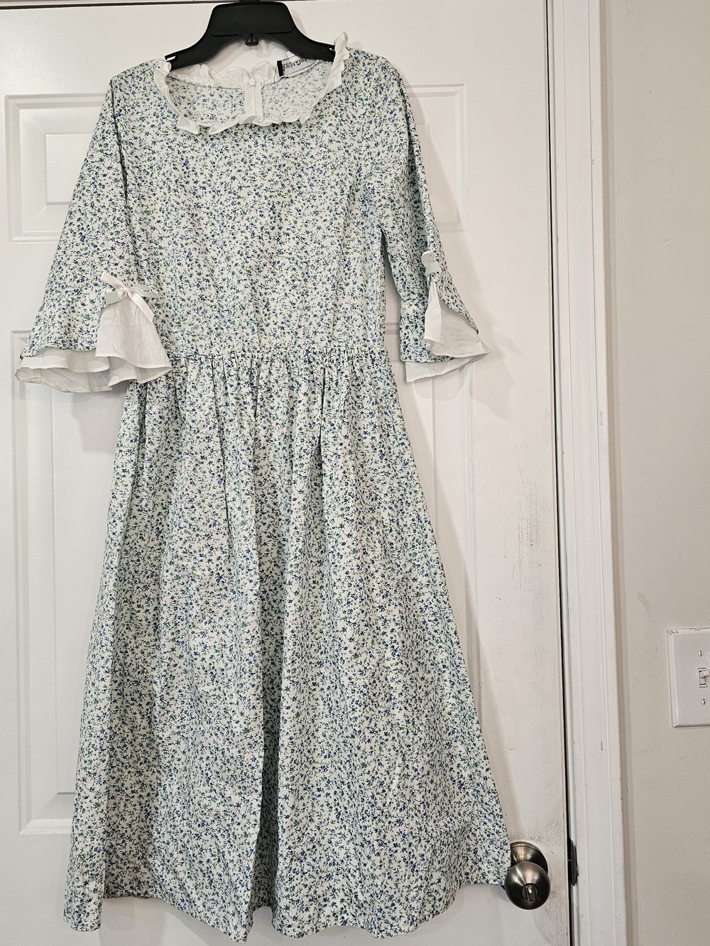 Kids Floral Casual Dress with Ruffle Collar -Pioneer Colonial Size 12-13y{Bx19}